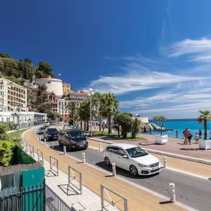 Ponchette - Independent House Promenade Des France